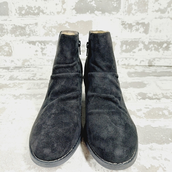 NEW Eurosoft Adeah Ruched Black Suede Leather Elastic Gore Ankle Boots O586 - Picture 5 of 13